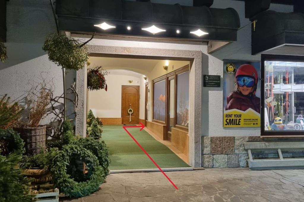 Studio Apartment Ariston In Centro A Cortina Cortina d'Ampezzo Exterior foto